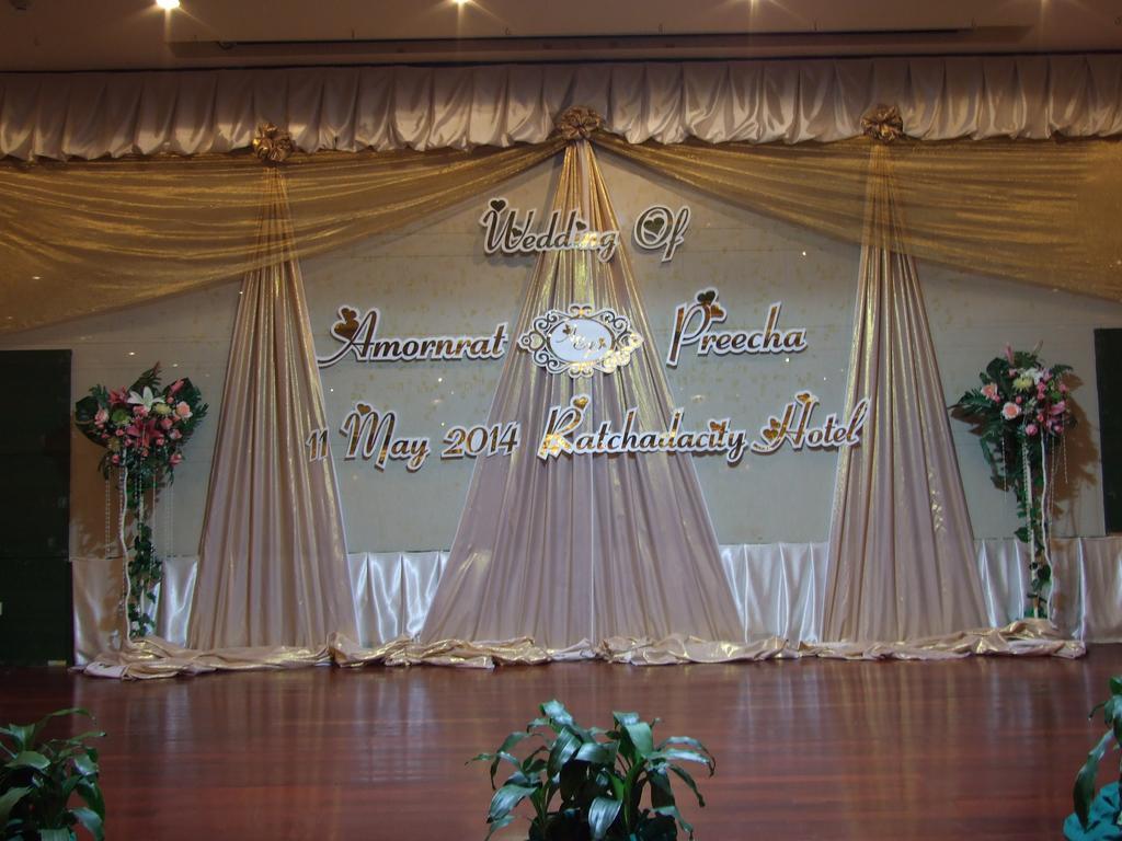 Ratchada City Hotel Bangkok Exterior foto