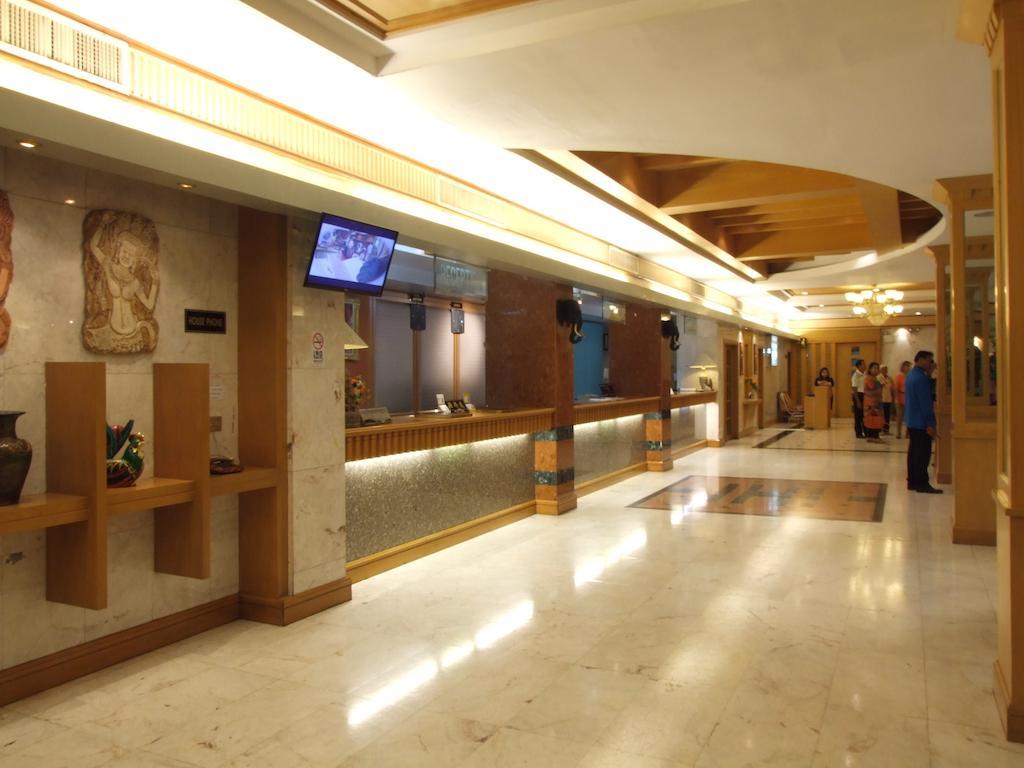 Ratchada City Hotel Bangkok Exterior foto